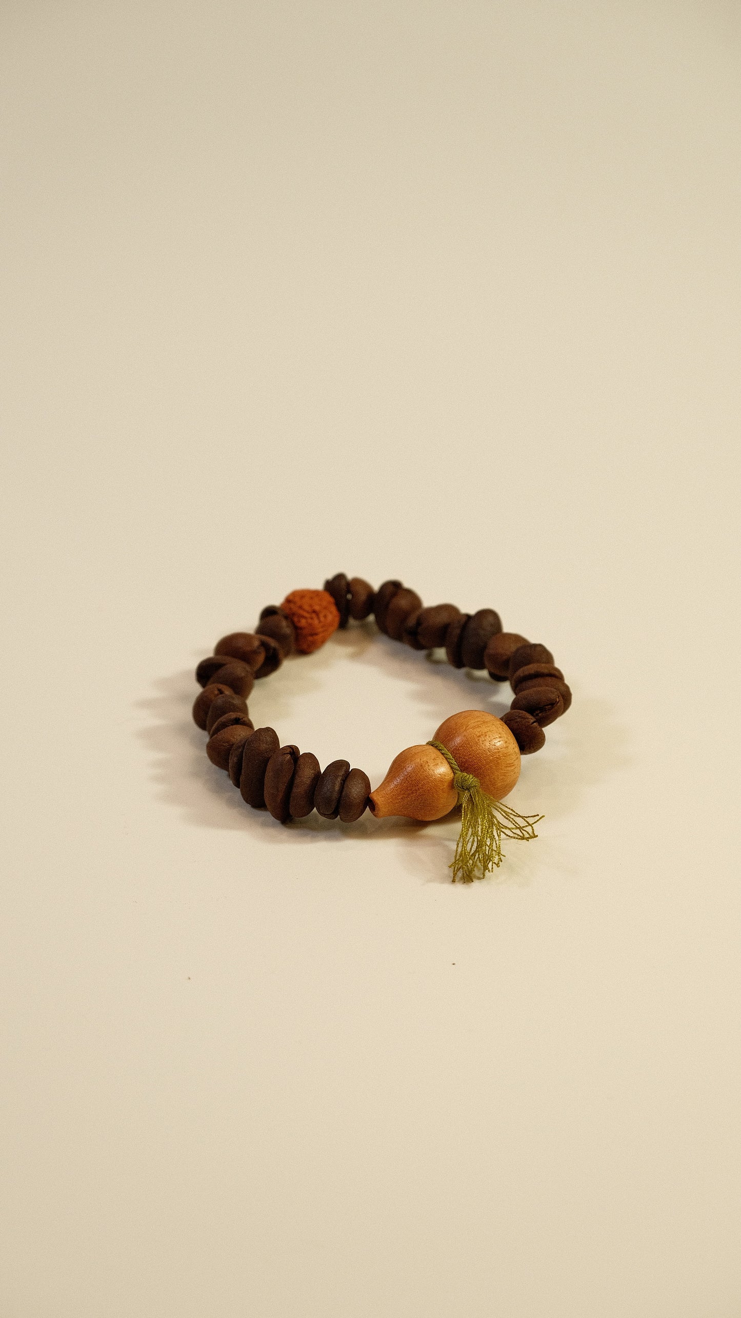 HUSHFOOT Coffee Bean Gourd King Kong Bead Bracelet